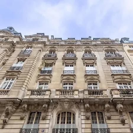 Keyz - Luxury 3 Bedrooms Near Champs Elysees Apartment *