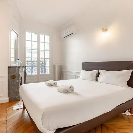 Keyz - Luxury 3 Bedrooms Near Champs Elysees Paris