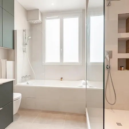 Keyz - Luxury 3 Bedrooms Near Champs Elysees Apartment