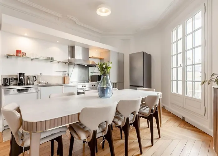 Keyz - Luxury 3 Bedrooms Near Champs Elysees * Paris