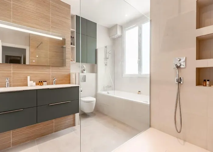 Keyz - Luxury 3 Bedrooms Near Champs Elysees Apartment *