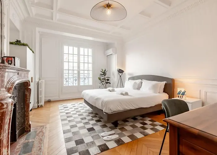 Keyz - Luxury 3 Bedrooms Near Champs Elysees Apartment Paris