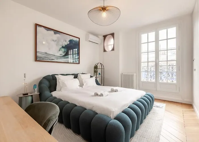 Keyz - Luxury 3 Bedrooms Near Champs Elysees Apartment Paris